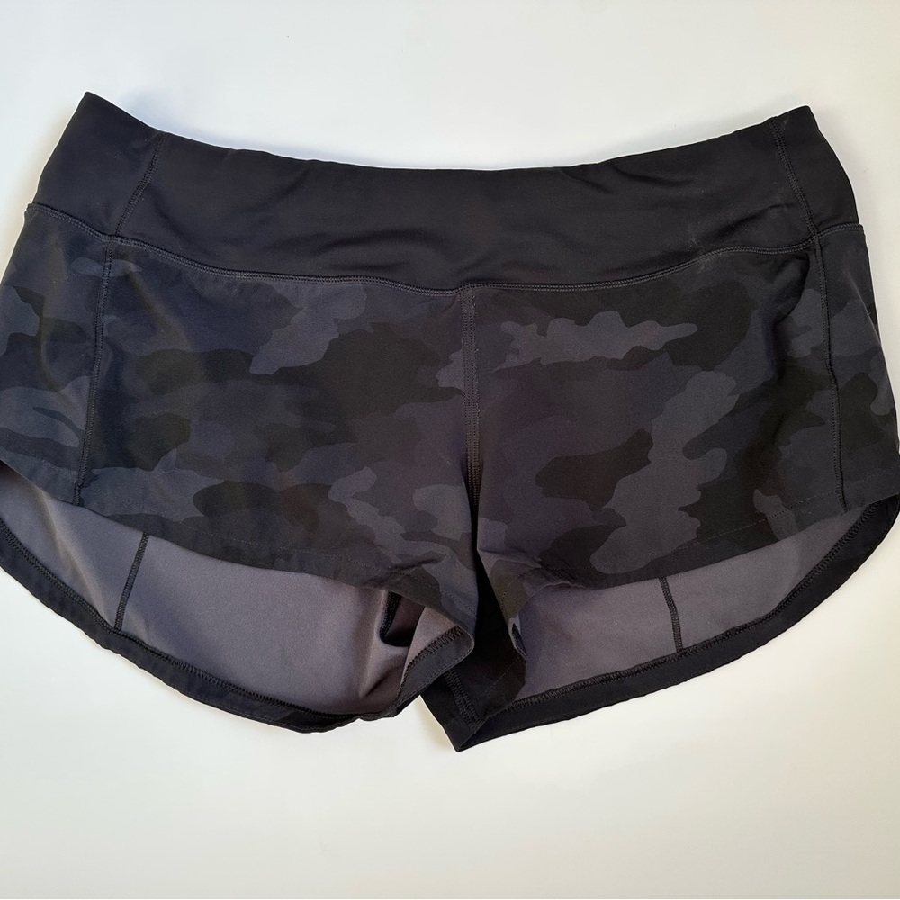 lululemon Speed Up 2.5” Dark Camouflage Athletic Shorts